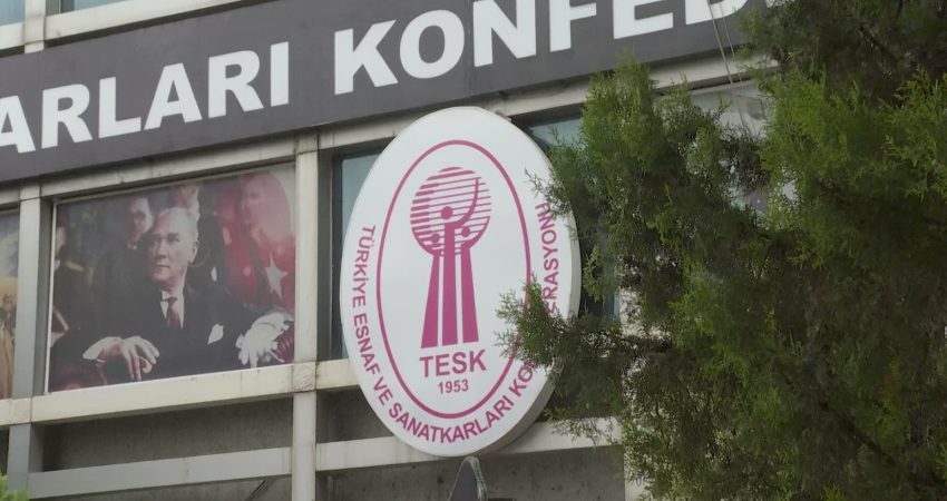 ABB Başkanı Mansur Yavaş, Türkiye Esnaf ve Sanatkârları Konfederasyonu (TESK)