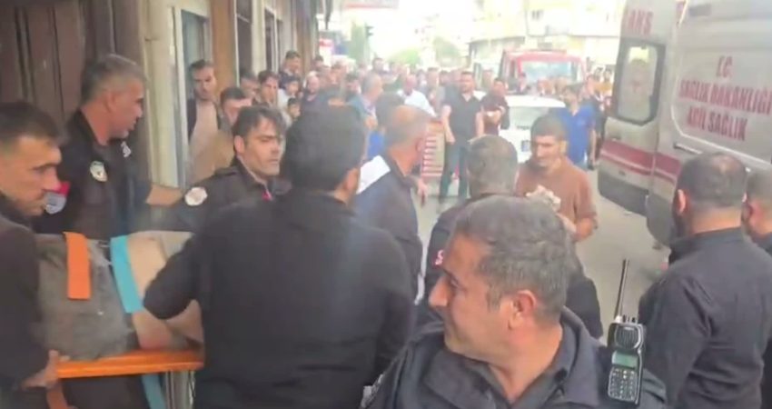 Mardin Kızıltepe ilçesinde asansör çöktü: 2 yaralı Mardin’in Kızıltepe ilçesinde bir iş hanında asansörün çökmesi sonucu 2
