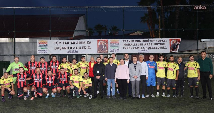 Marmaris’te “Cumhuriyet Kupası” heyecanı başladı Marmaris Belediyesi tarafından düzenlenen "29 Ekim Cumhuriyet Kupası Mahalleler Arası