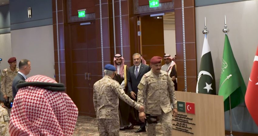 Mekke Savunma İttifakı Stratejik Siyasi ve Savunma Komitesi Olağanüstü Toplantısı