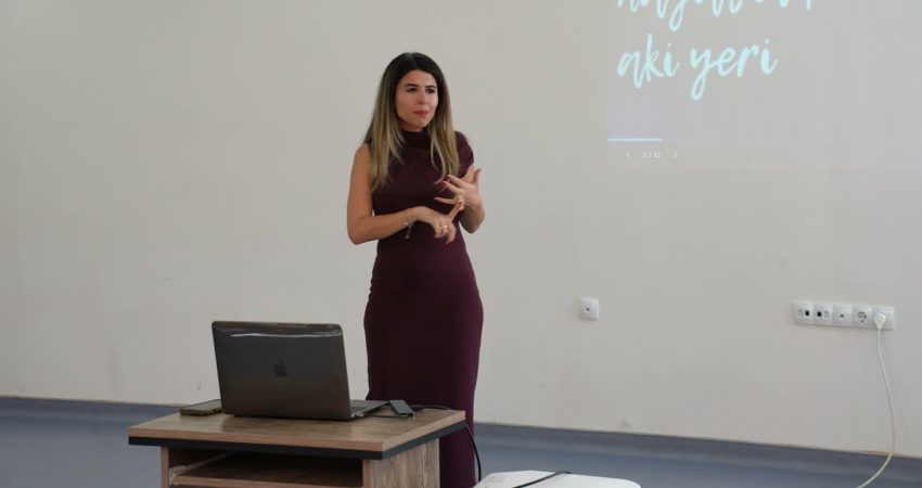 Mersin Büyükşehir Belediyesi tarafından düzenlenen "Özel Gereksinimli Bireylerde Güvenli İnternet