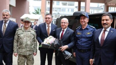 Milli Savunma Bakanı Yaşar Güler, 2’nci Amfibi Deniz Piyade Tugay