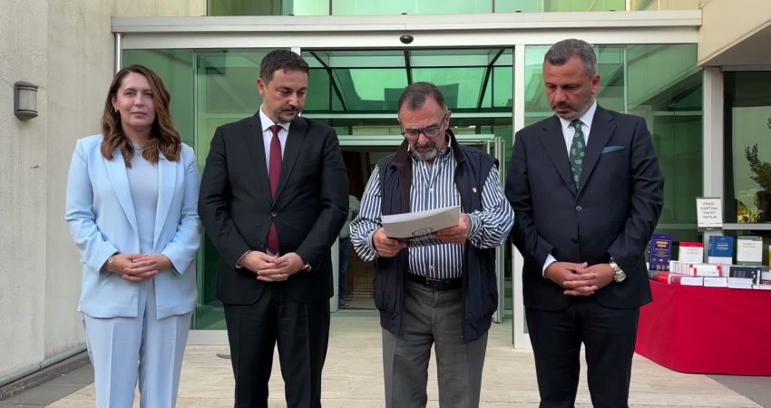 Muğla Barosu’nun 2026 yılı Olağan Genel Kurulu’nun ardından yapılan başkanlık
