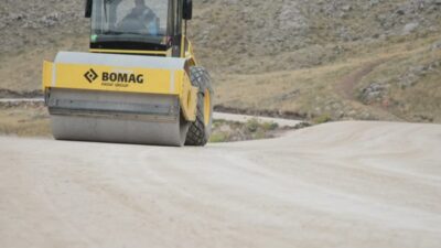 Muğla Büyükşehir Belediyesi, Seydikemer’de Girdev Yaylası ve Erendağ yollarında toplam