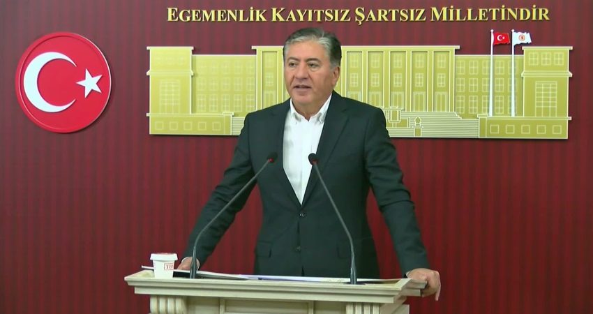 YENİ Parti Grup Başkanvekili Murat Emir, CHP YDK'da 48 kişinin ihraç