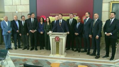 Eski Başbakan Yardımcısı Murat Karayalçın, "Anayasa'mızın, yasalarımızın, alınan kararların, koyulan