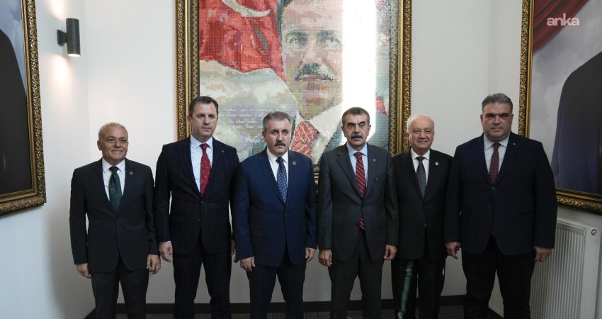 Mustafa Destici, Milli Eğitim Bakanı Yusuf Tekin’i ağırladı BBP Genel Başkanı Mustafa Destici, Milli Eğitim Bakanı Yusuf Tekin'i