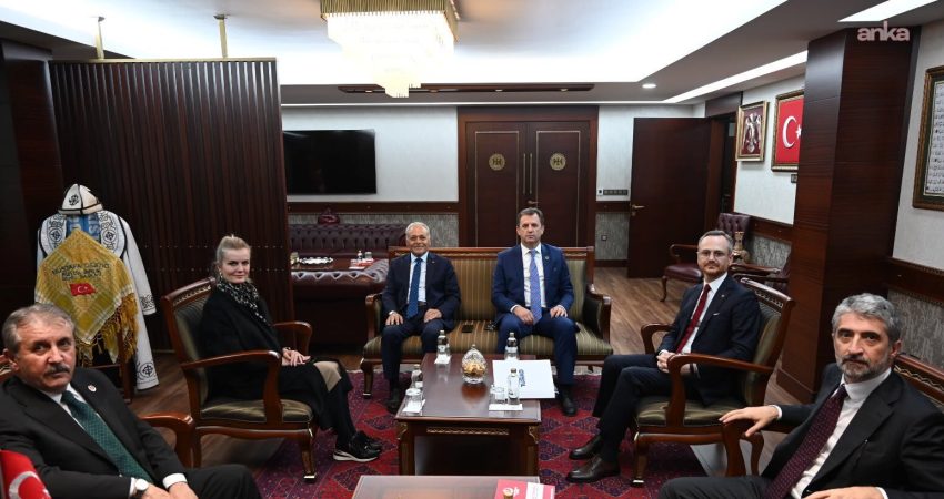 Büyük Birlik Partisi Genel Başkanı Mustafa Destici, TÜSİAD Yönetim Kurulu