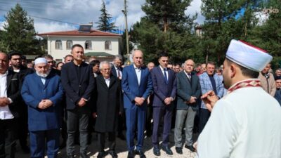 TBMM Başkanı Numan Kurtulmuş, Şevket Hulki Çetiner’in babası Selahattin Çetiner’in