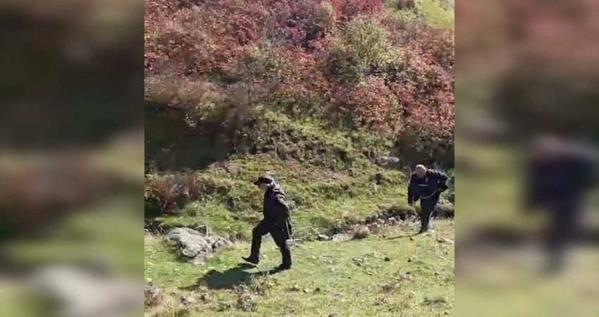 Ordu’da çevreciler, maden sondajını durdurmak için iş makinelerinin önünü kesti Ordu’nun Perşembe ve Turnalık yaylalarında, mahkemenin yürütmeyi durdurma kararlarına rağmen