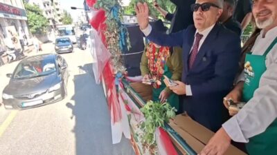 Osmaniye'de bu yıl 3'üncüsü düzenlenen Osmaniye Fıstığı Festivali başladı. Osmaniye