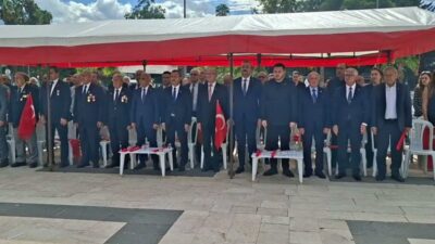Osmaniye'de 17 Ekim Dünya Astsubaylar Günü, Devlet Bahçeli Meydanı'nda düzenlenen