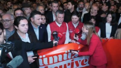 YENİ Parti Genel Başkanı Özgür Özel, "Her geçen gün Cumhuriyet'in,