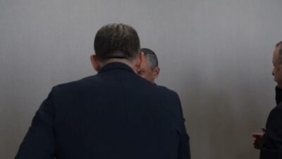 YENİ Parti Genel Başkanı Özgür Özel, Manisa Büyükşehir Belediye Başkanı