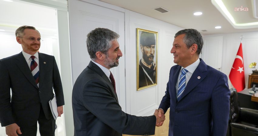 YENİ Parti Genel Başkanı Özgür Özel, TÜSİAD Yönetim Kurulu Başkanı