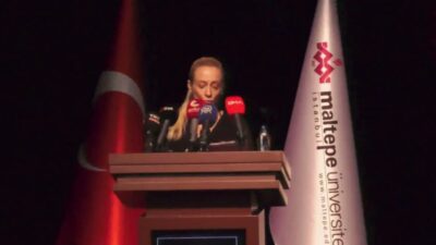 İstanbul'da tedavi gördüğü hastanede iki gün önce yaşamını yitiren felsefeci,
