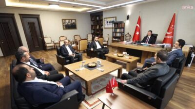 Saadet Partisi Genel Başkanı Mahmut Arıkan, Esnaf ve Sanatkârlar Derneği
