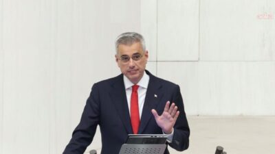 Sağlık Bakanı Kemal Memişoğlu, tütünle mücadele kapsamında 18 yaş altındaki