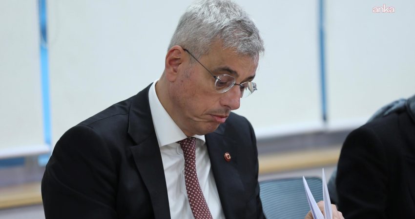 Sağlık Bakanı Memişoğlu: “Ülkemizi ileri tıp ve biyoteknoloji alanında küresel bir güç yapma hedefimizle çalışıyoruz” Sağlık Bakanı Kemal Memişoğlu, Güney Kore’de yerli CAR-T hücre tedavisinin
