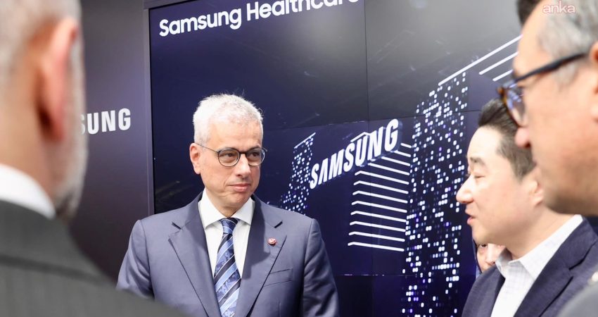 Sağlık Bakanı Memişoğlu: “Ultrason cihazlarımızın üretimi için tesisimizi kuruyoruz” Sağlık Bakanı Kemal Memişoğlu, Güney Kore’de Samsung Medison’u ziyaret ederek,