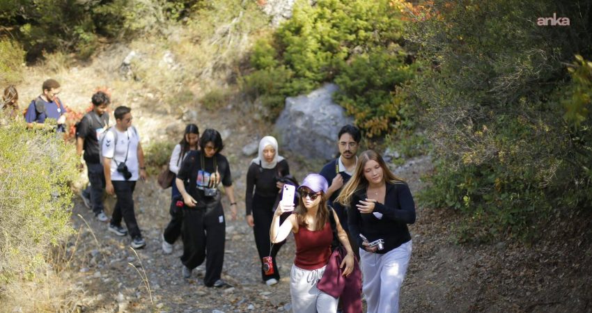 Şehzadeler Belediyesi'nin "Tarzan’ın İzinde Doğaya ve Kadraja Yolculuk" etkinliği kapsamında