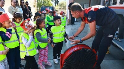 İtfaiye Haftası kapsamında Selçuk Belediyesi Kadın ve Aile Hizmetleri Müdürlüğü’ne