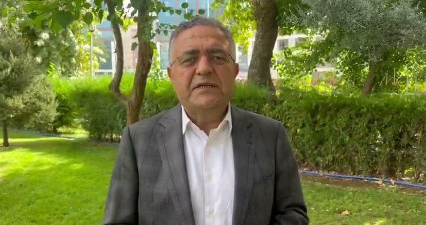 YENİ Parti Diyarbakır Milletvekili Sezgin Tanrıkulu, Mersin'de üç belediyeye yapılan
