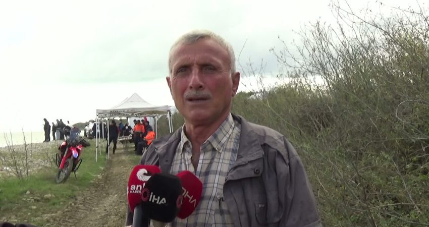 Sinop’un Merkez ilçesine bağlı Yalı Köyü açıklarında bulunduğu teknenin alabora