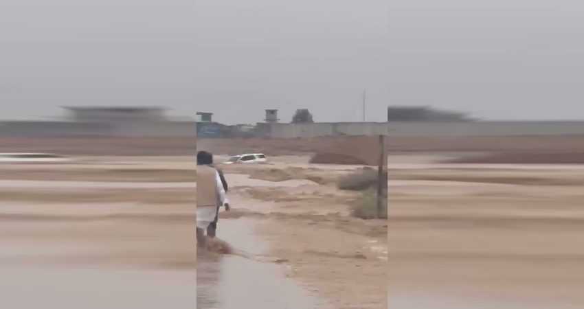 Suriye’de şiddetli yağış sele yol açtı, bir kişi hayatını kaybetti Suriye’nin Rakka vilayetinde etkili olan şiddetli yağışların yol açtığı selde