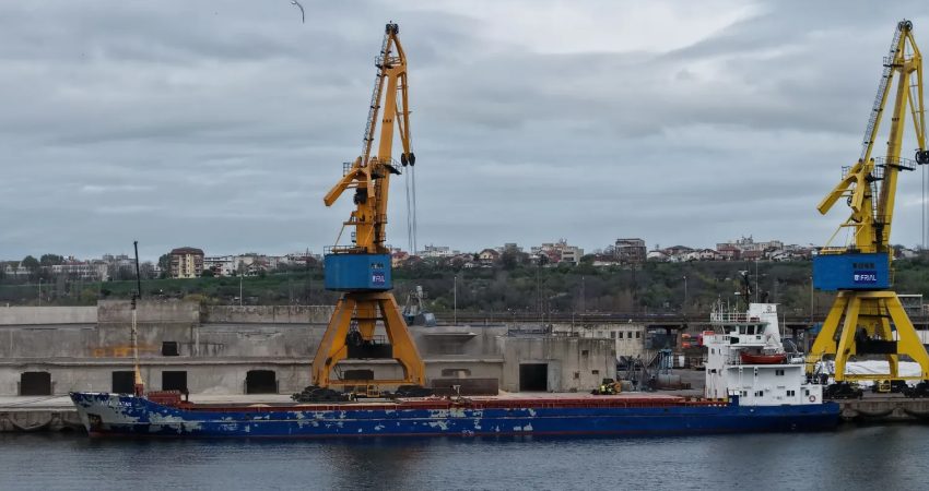 Suriye’den Karadeniz’de vurulan Türk sahipli gemi için bağımsız soruşturma çağrısı Suriye, Bulgaristan açıklarında insansız hava aracı (İHA) saldırısına uğradıktan sonra