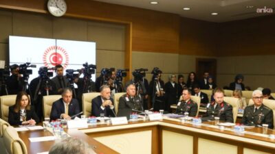 TBMM Dışişleri Komisyonu'nda, Türkiye-Azerbaycan ilişkilerindeki son gelişmeler gündeme geldi. Dışişleri