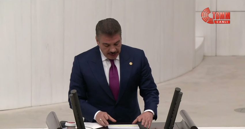 TBMM Genel Kurulu… Cüneyt Yüksel: Kim olursa olsun piyasayı bozan ve yatırımcıyı mağdur eden herkes bunun sonuçlarına katlanacaktır AK Parti İstanbul Milletvekili Cüneyt Yüksel, fon krizine ilişkin "Kim olursa