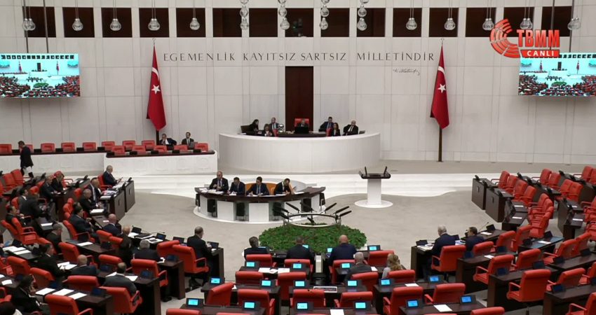 DEM Parti Grup Başkanvekili Sezai Temelli, "İstanbul Büyükşehir Belediye Başkanı