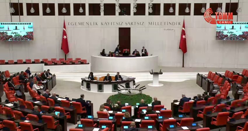 DEM Parti Grup Başkanvekili Sezai Temelli, "fon krizine" ilişkin gelişmeleri