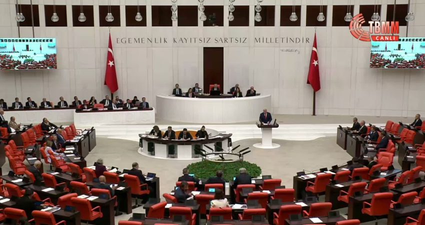TBMM Genel Kurulu’nda DEM Parti Diyarbakır Milletvekili Mehmet Kamaç’ın, fon