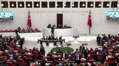 TBMM Başkanı Numan Kurtulmuş, siyasete duyulan güveni artırmak için hesap