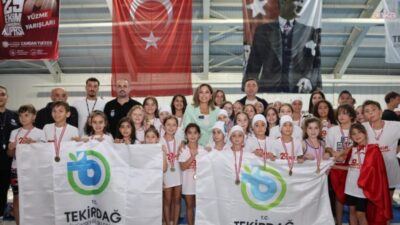 Tekirdağ Büyükşehir Belediyesi tarafından Çerkezköy Atatürk Yarı Olimpik Yüzme Havuzu’nda