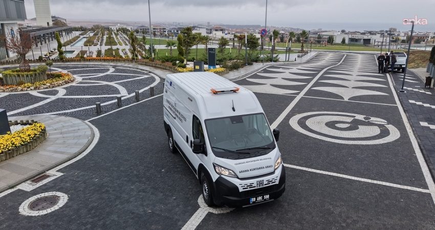 Tekirdağ’ın afet müdahale kapasitesi güçleniyor: Yeni arama kurtarma aracı envantere katıldı Tekirdağ Büyükşehir Belediyesi, Avrupa Birliği destekli proje kapsamında hibe yoluyla