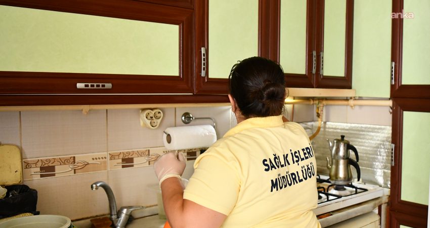 Tepebaşı Belediyesi’nin evde bakım ve sağlık hizmeti TEBEV; sağlık takibinden