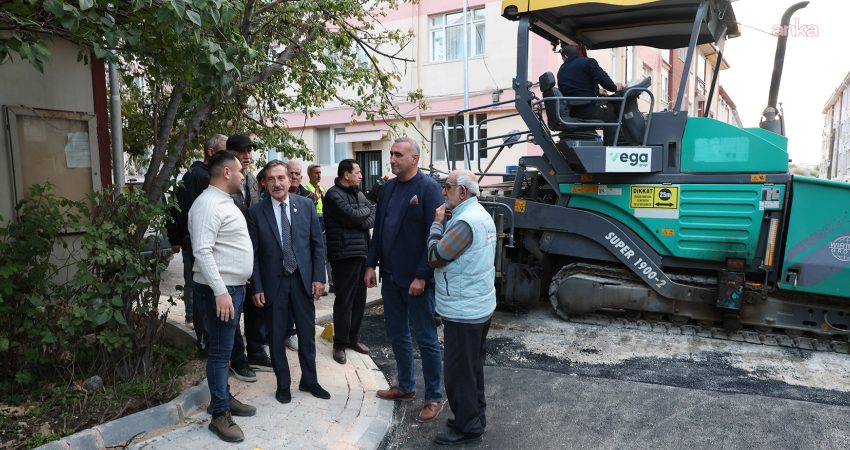 Tepebaşı Belediye Başkanı Ataç, Yenimahalle’de asfalt çalışmalarını inceledi Tepebaşı Belediye Başkanı Ahmet Ataç, Yeni Mahalle’de devam eden asfalt