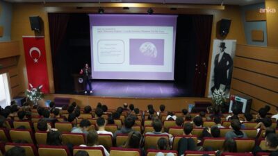 Tepebaşı Belediyesi'nin düzenlediği "Gezegenin Geleceği ve İklim Uzlaşmaları: COP31" sunumuna