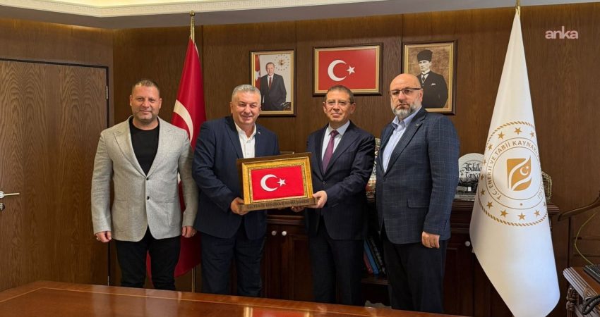TES-İŞ heyeti, Enerji ve Tabii Kaynaklar Bakan Yardımcısı Abdullah Tancan'ı