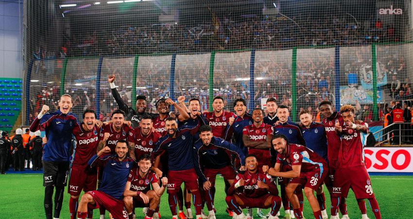 Trendyol Süper Lig'in 9. haftasında Trabzonspor, deplasmanda Çaykur Rizespor karşısında