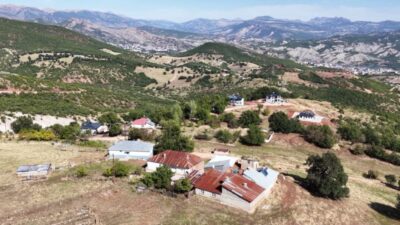 Tunceli Merkez’in en büyük mahallesi olan Atatürk Mahallesi’ne bağlı Kuru