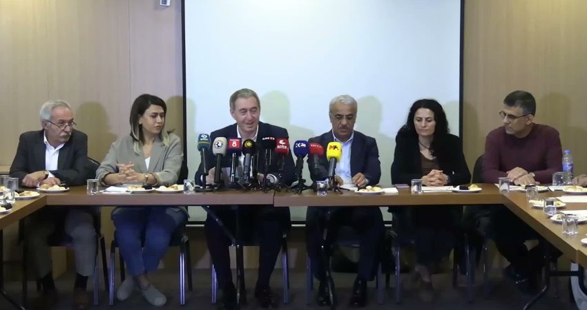 DEM Parti Eş Genel Başkanı Tuncer Bakırhan, Diyarbakır'da Kürt siyasi