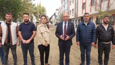 Turgutlu Belediyesi, Kervan Yolu’nda "yol kaldırma" çalışmalarına başladı. İlk gününde