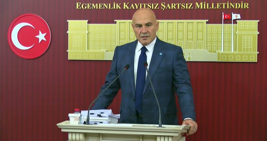Turhan Çömez’den fon soruşturması tepkisi: “Fonculara, talancılara ve soygunculara var ama millete yok öyle mi?” İYİ Parti Grup Başkanvekili Turhan Çömez, Adalet Bakanı Akın Gürlek’in
