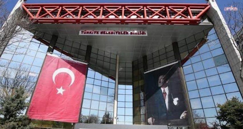 Türkiye Belediyeler Birliği (TBB) ve Mersin Büyükşehir Belediye Başkanı Vahap