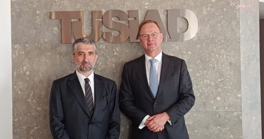 TÜSİAD Başkanı Ozan Diren, Hollanda'nın Ankara Büyükelçisi Alle Dorhout ile