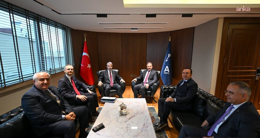 Anahtar Parti Genel Başkanı Yavuz Ağıralioğlu, TÜSİAD Yönetim Kurulu Başkanı